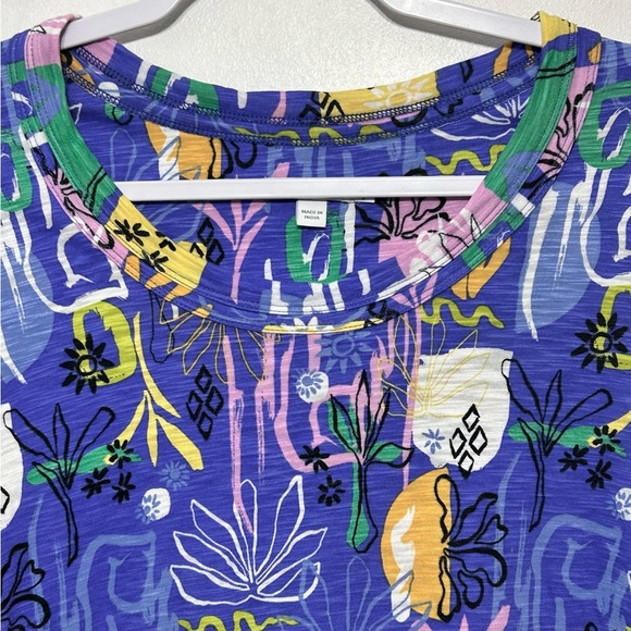 Chico’s Floral Abstract Scoop Neck Tee Shirt - Picture 6 of 14